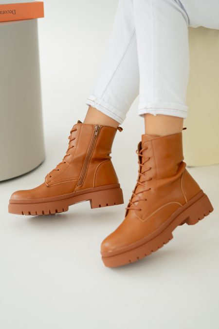Botki w stylu militarnym Camelowy – Dalira 1