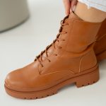 Botki w stylu militarnym Camelowy – Dalira 2