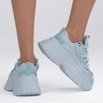 Sneakersy dad shoes Błękitne – Vivanea, widok od tyłu