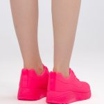 Sneakersy jednokolorowe Różowe – Myrella, widok od tyłu