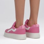 Sneakersy na platformie w stylu skate Favora – Różowe, widok z tyłu