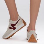 Sneakersy retro Fango – Halivra, widok od tyłu, lewy but podniesiony