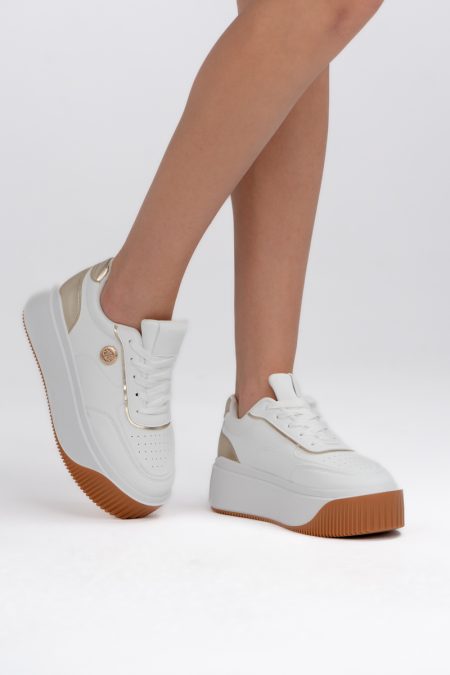 Sneakersy z ozdobami na wysokiej platformie Białe – Emoria, widok z przodu