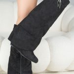 Kozaki na koturnie kłódka Czarne – Isavelle 3