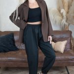 Spodnie materiałowe szerokie ze ściagaczami Czarny – Flowenne 3