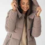 Długa kurtka pikowana damska z kapturem Fango – Zerivane 1