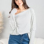 Bluzka dekolt woda w paski Biały – Lyvarra 1