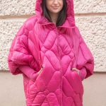 Kurtka pikowana swetrowe rękawy Różowy – Swevarra 6