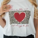 T-shirt damski z nadrukiem serce i panterka – Panerra 3