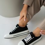Trampki niskie gładkie Czarne – Zamirene 1