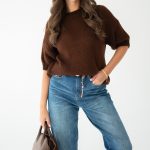 Sweter gładki basic z okrągłym dekoltem Czekoladowy – Lorivienne 2