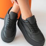 Sneakersy na wysokiej platformie Czarne – Rosavine 1
