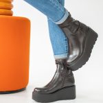 Botki na koturnie w stylu chunky Czekoladowe – Camivra 3
