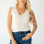 Top z wiskozy z dekoltem V Kremowy – Visolynne 3