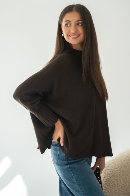 Sweter nietoperz oversize Czekoladowy – Loravie 1