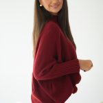 Sweter nietoperz oversize Bordowy – Loravie 2