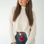 Sweter nietoperz oversize Beżowy – Loravie 1