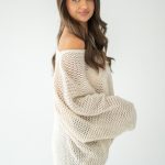 Sweter oversize serce Beżowy – Cardivra 3