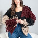 Kolorowy kardigan z frędzlami Czarny – Clarynne 2