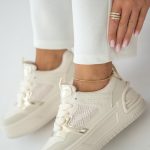 Sneakersy damskie na platformie z metalicznymi wstawkami Beżowe – Olirene 3