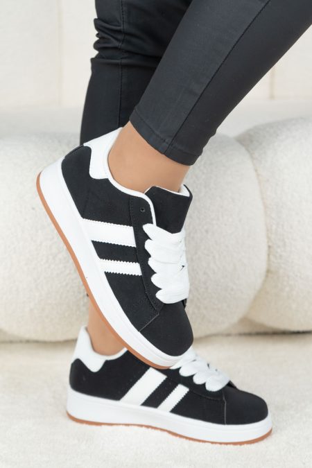 Casualowe sneakersy Czarne – Doralyne 1