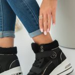 Sneakersy na rzepy z futrem wewnątrz Czarne – Zenyra 4