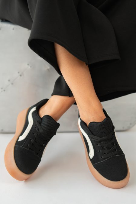 Sneakersy na platformie w stylu skate Czarne – Favora 1