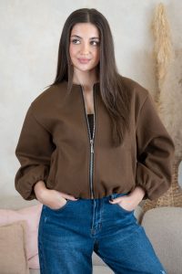 Płaszcz ze złotym guzikiem Czekoladowy – Calenya 