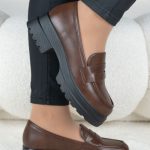 Klasyczne loafersy Czekoladowe – Favynne 1