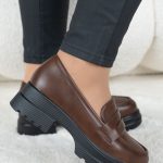 Klasyczne loafersy Czekoladowe – Favynne 4