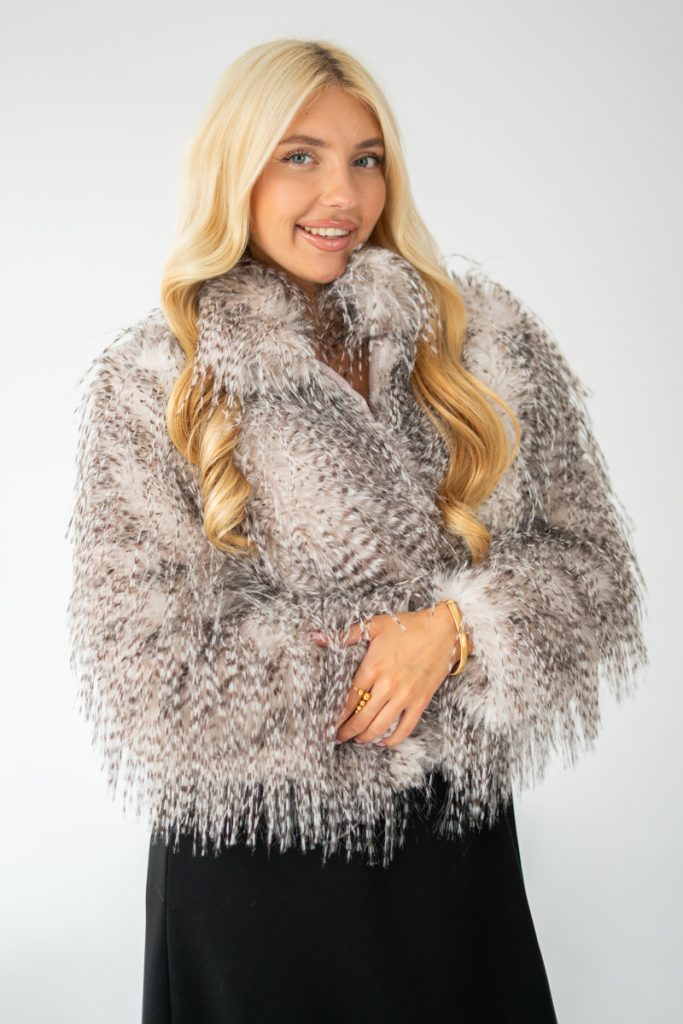 Futro sztuczne damskie struś Szary – Stravelle 2