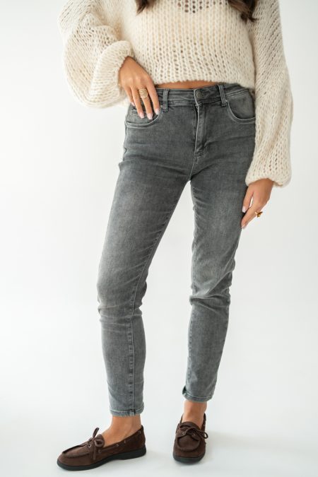 Spodnie jeansowe push up – Flaryssa 1