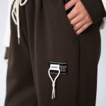 Bluza w serek i spodnie Czekoladowy - Choivra 3