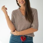 Sweter w jodełkę z dekoltem V Fango – Nalvora 1