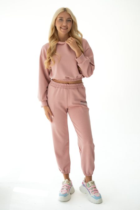 Komplet damski mini hoodie i jogger Pudrowy – Minvessa 1
