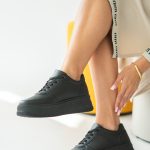 Sneakersy na platformie klasyczne Czarne – Loravine 1