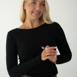 Sweter z okrągłym dekoltem basic Czarny – Knitelle 2