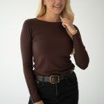 Sweter z okrągłym dekoltem basic Brązowy – Knitelle 2