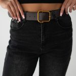 Jeansy damskie slim z paskiem i wysokim stanem – Beltrynne 3