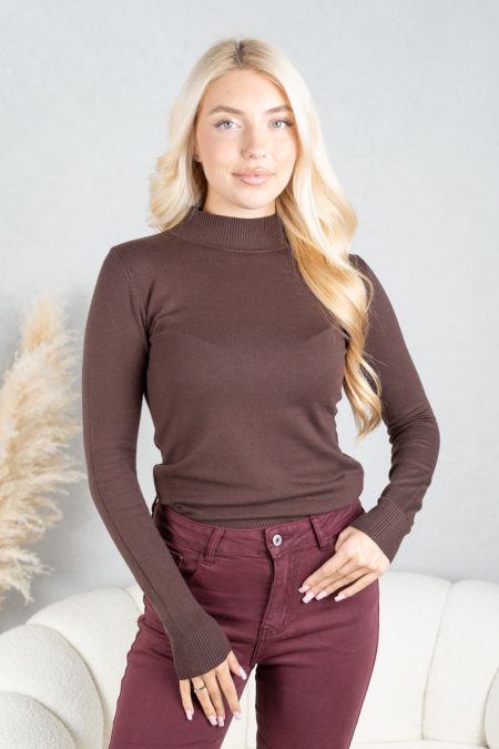 Sweter z półgolfem Czekoladowy – Halynira 1