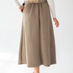 Spódnica midi z paskiem Beżowy – Foldyssa 3