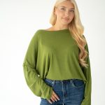 Sweter z wiskozy o klasycznym kroju Zielony – Basivora 2
