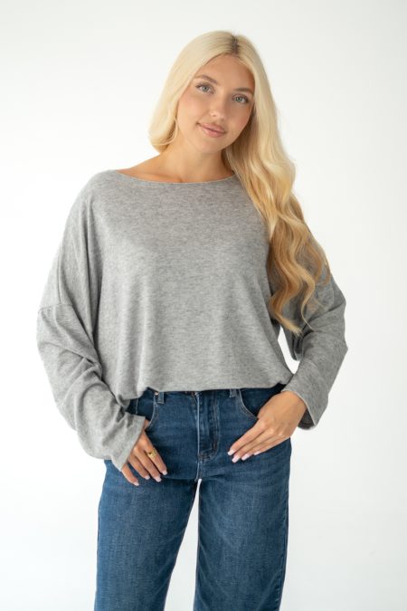 Sweter z wiskozy o klasycznym kroju Szary – Basivora 1