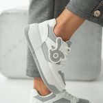 Sneakersy z ozdobną aplikacją na wysokiej platformie Szare – Palirra 1