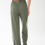 Spodnie dresowe damskie oversize Oliwkowy – Strivelle 4