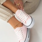 Trampki casualowe damskie Pudrowe – Casoria 2