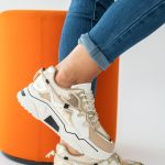 Modne sneakersy damskie Złoty camel – Carmira 1