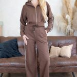 Damski komplet dresowy Czekoladowy – Dresira 6