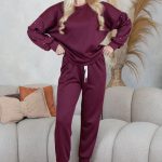 Komplet z bluzą zdobioną perełkami i spodniami Bordowy – Pearlyss 2