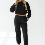 Komplet damski mini hoodie i jogger Czarny – Minvessa 1